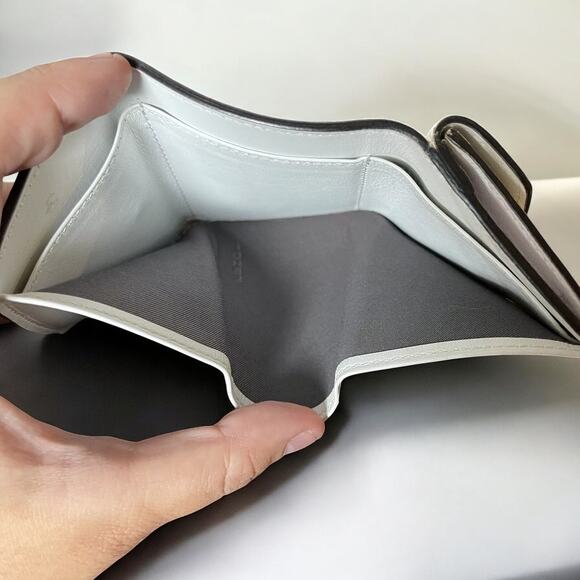 FENDI White Trifold Micro Wallet Grained Leather New F Logo Gold Snap 8M0395 - Picture 7 of 16